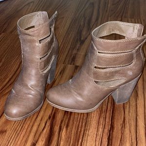 Rampage Weathered Booties